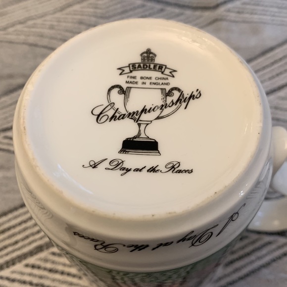 Bone china tea mug by Sadler - Picture 3 of 5